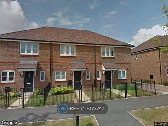 2 Bedroom Terraced House To Rent In Longacres Way, Chichester, PO20
