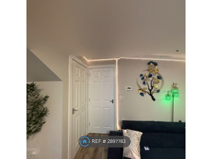 2 Bedroom Terraced House To Rent In Waterside Lane, Gillingham, ME7
