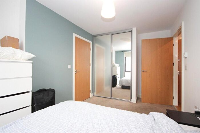 2 Bedroom Apartment To Rent In Millennium Promenade, Bristol, BS1