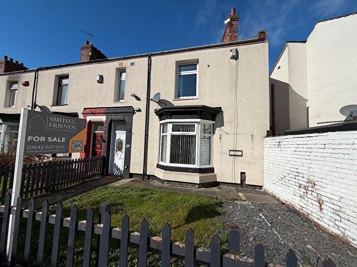 3 Bedroom End Of Terrace House For Sale In Poplar Grove, Stockton-On-Tees, TS18