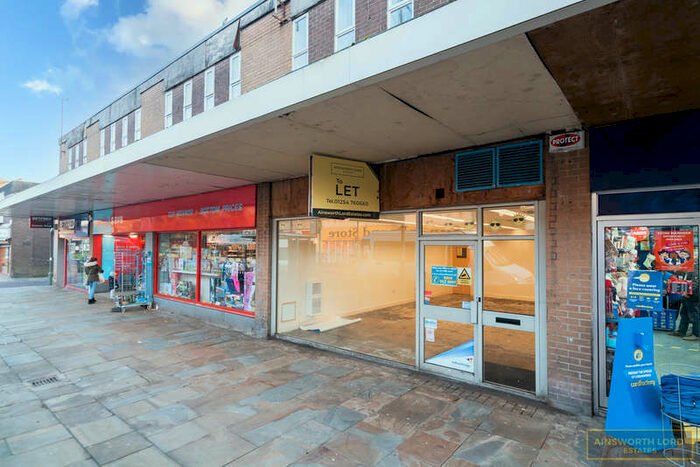 Commercial Property To Rent In Town Ctr Retail Space, Market St, Darwen, BB3