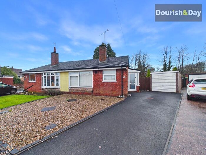 2 Bedroom Semi Detached House For Sale In Barn Close, Stafford, ST17
