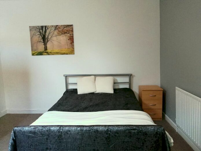 4 Bedroom Terraced House To Rent In Hanover Street, Swansea, SA1