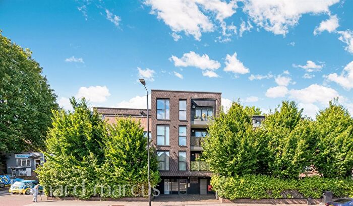 1 Bedroom Flat For Sale In Roehampton Lane, London, SW15