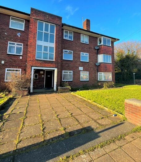 3 Bedroom Flat To Rent In Stanton Street, Stretford M32