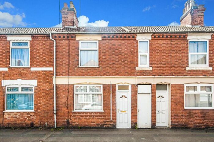 2 Bedroom Terraced House To Rent In , Lindsay Street, Kettering, NN16