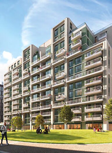 2 Bedroom Flat For Sale In Lewis Cubitt Park, London, N1C
