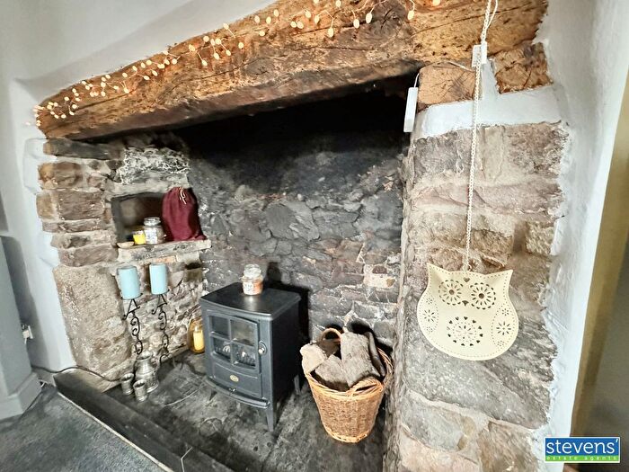 3 Bedroom End Of Terrace House For Sale In High Street, Hatherleigh, Okehampton, Devon, EX20