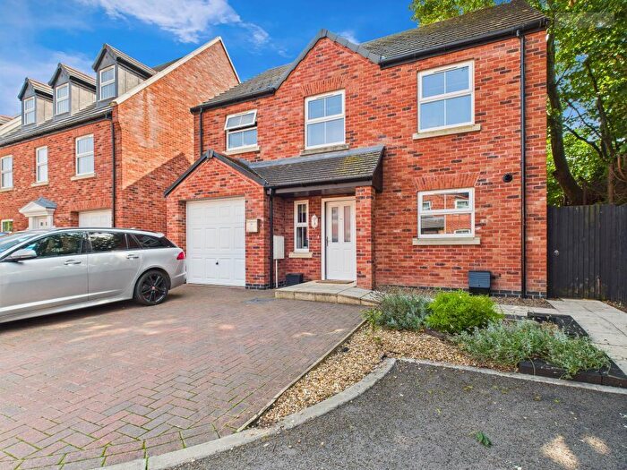 4 Bedroom Detached House For Sale In Kettle Drive, Newborough, Peterborough, PE6