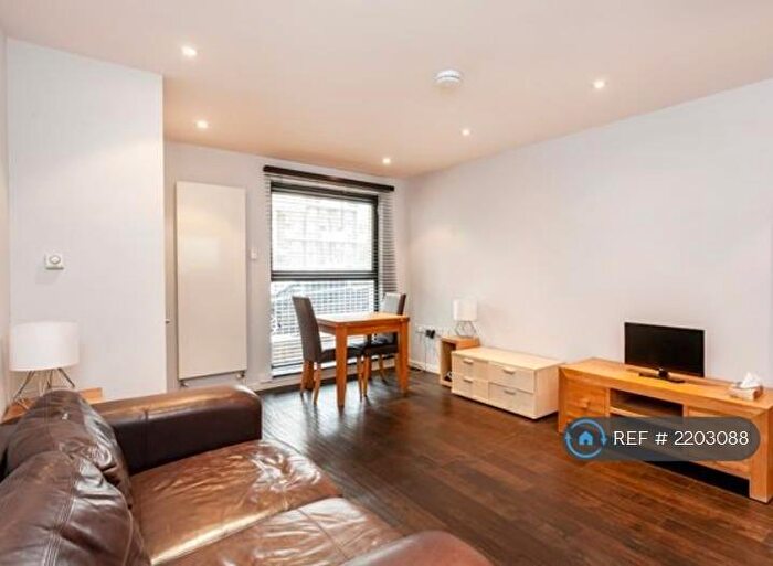 2 Bedroom Flat To Rent In City Road, London, EC1V