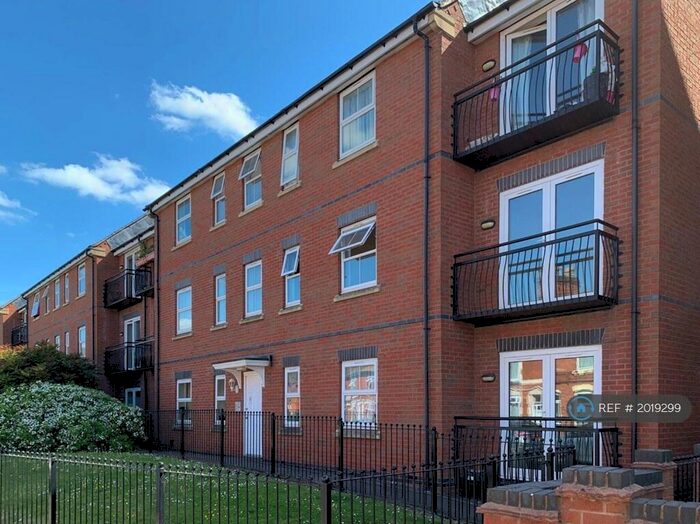 2 Bedroom Flat To Rent In Lime Tree Grove, Loughborough, LE11