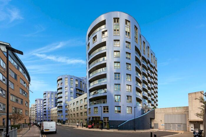 1 Bedroom Flat To Rent In Queensland Road, Islington, London, N7