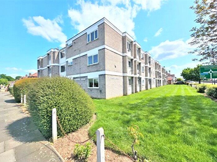 2 Bedroom Flat To Rent In Bath Road, Hounslow, TW5