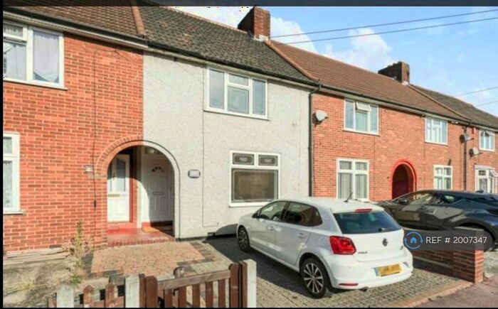 2 Bedroom Terraced House To Rent In Stamford Road, Dagenham, RM9