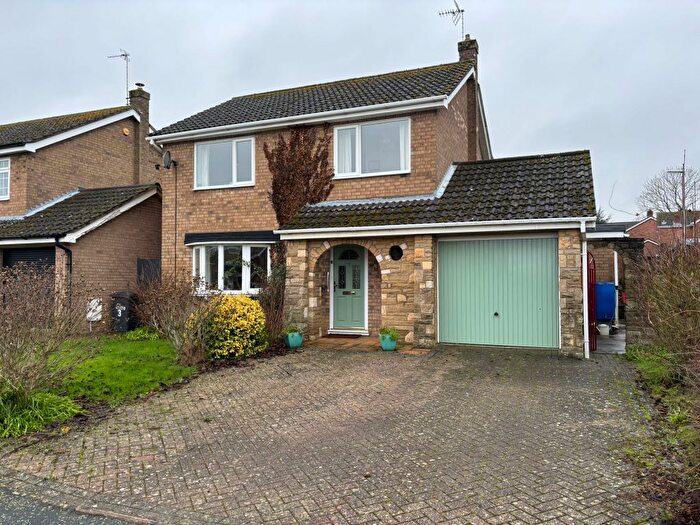 4 Bedroom Detached House For Sale In St. Marys Road, Stilton, Peterborough, PE7