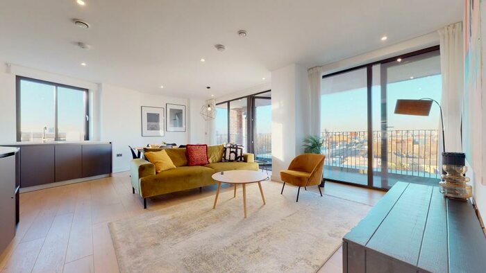 3 Bedroom Flat To Rent In Hackney Road, E2