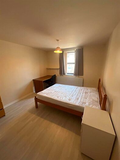 3 Bedroom Apartment To Rent In Turners Lane, Sheffield, S10