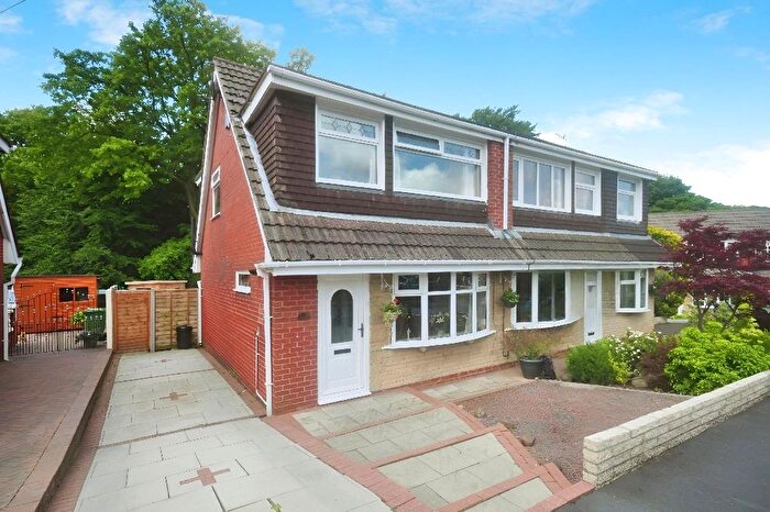 3 Bedroom Semi-Detached House To Rent In Tewkesbury Close, Accrington, BB5