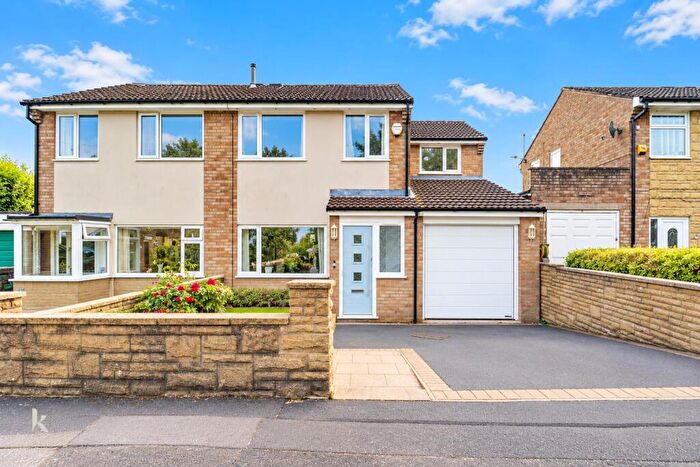3 Bedroom Semi Detached House For Sale In Pickup Road, Rishton, Blackburn, BB1