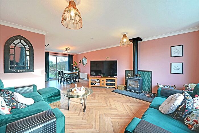 4 Bedroom Detached House For Sale In Pentrosfa Crescent, Llandrindod Wells, Powys, LD1