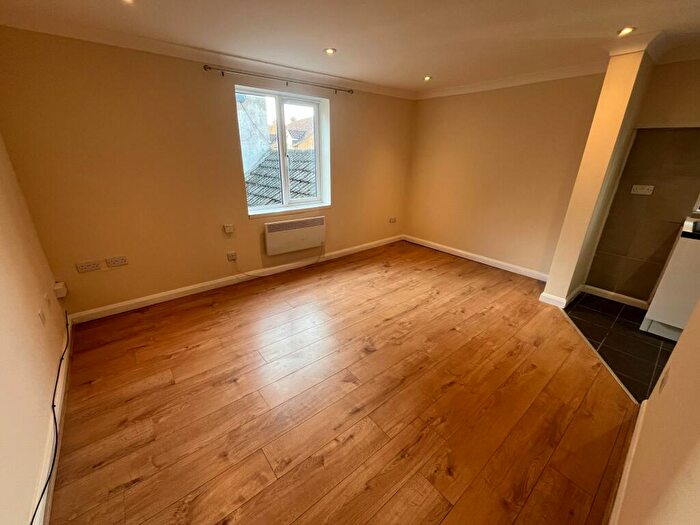 Studio To Rent In High Street, Chatteris, PE16
