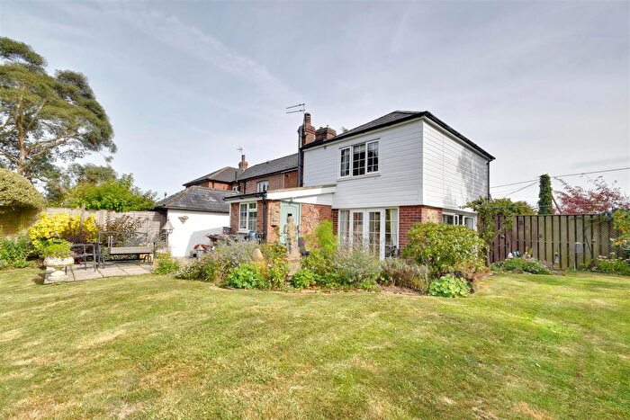 3 Bedroom Semi-Detached House For Sale In Elms Lane, Pett, TN35