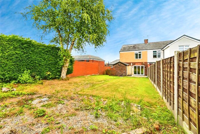 3 Bedroom Semi-Detached House For Sale In New Hall Road, Bury, Greater Manchester, BL9