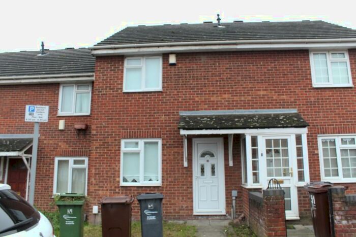 2 Bedroom Terraced House To Rent In Burdetts Road, Dagenham, London, RM9