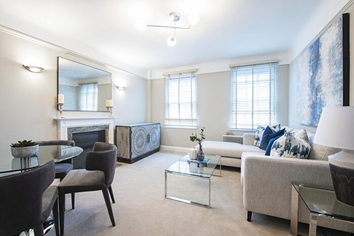 2 Bedroom Flat To Rent In Fulham Road, South Kensington, SW3
