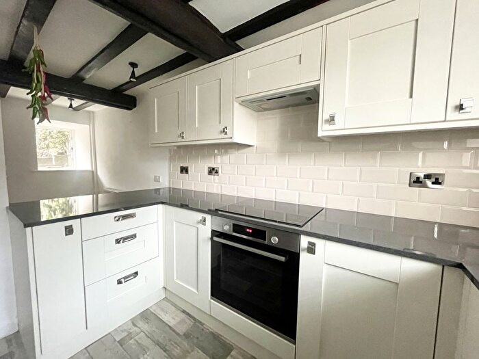 2 Bedroom Detached House For Sale In Manor Court Gosforth Lane, Dronfield, Derbyshire, S18