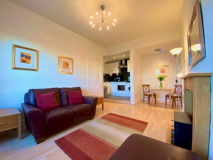 1 Bedroom Flat To Rent In Moat Street, Slateford, Edinburgh, EH14
