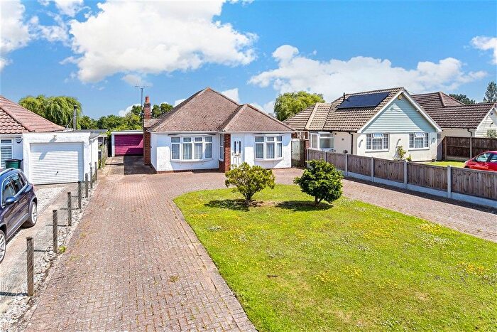 2 Bedroom Bungalow For Sale In Maydowns Road, Chestfield, Whitstable, Kent, CT5