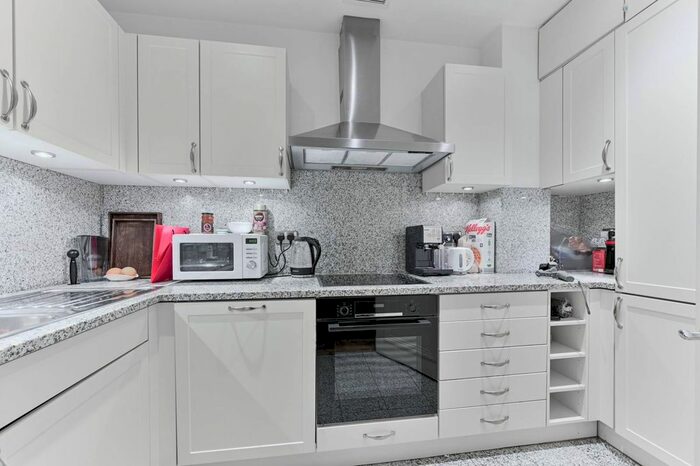 1 Bedroom Flat To Rent In Marsham Street, Westminster, London, SW1P