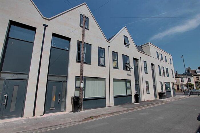 1 Bedroom Flat To Rent In Lorne Road, Bath, BA2