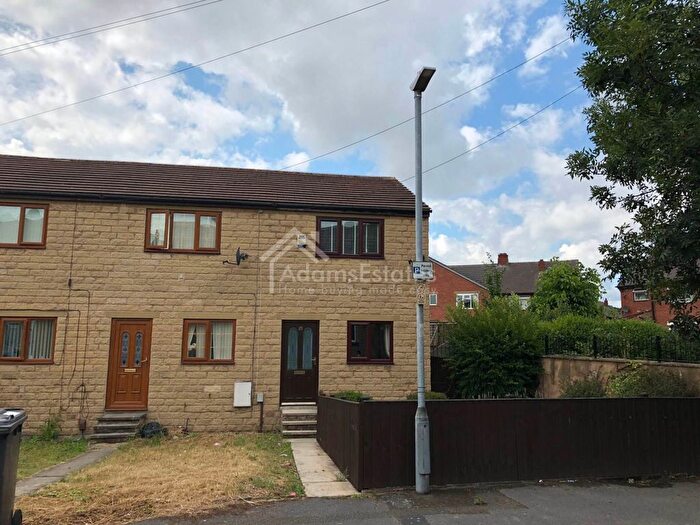 2 Bedroom End Of Terrace House To Rent In Jessamine Street, Dewsbury, WF13