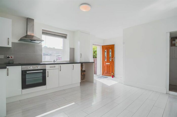 1 Bedroom Terraced House To Rent In Back Rings Row, Loveclough, Rossendale, BB4