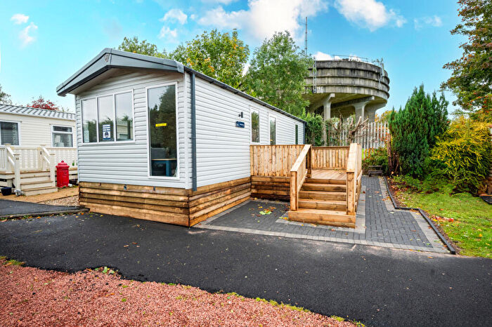2 Bedroom Park Home For Sale In Woodhill Road, Glasgow, G64