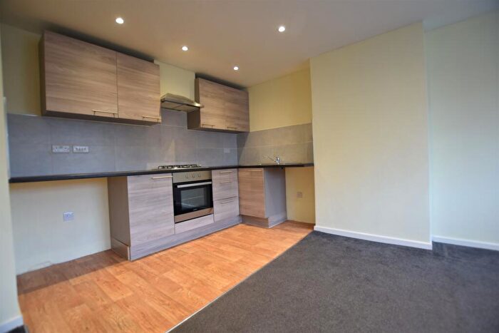 2 Bedroom Flat To Rent In Frimley High Street, Frimley, GU16