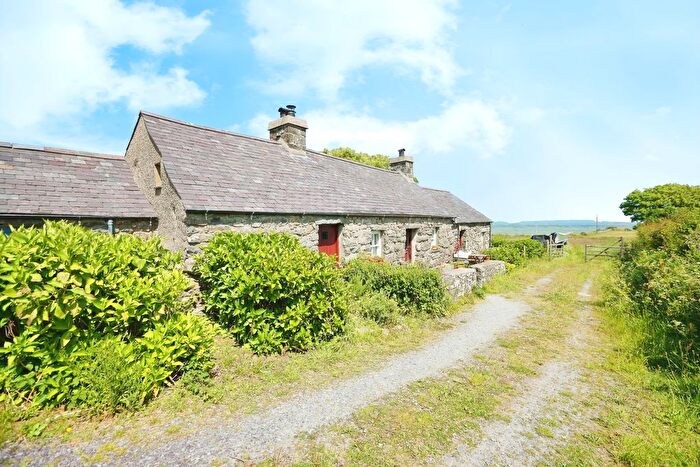3 Bedroom Cottage For Sale In Rhiw, Nr Aberdaron, Gwynedd, LL53