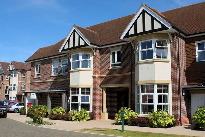 2 Bedroom Retirement Property For Sale In Holdenbury House, King George's Drive, Bramshott Village, Liphook, Hampshire, GU30