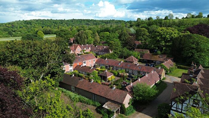 2 Bedroom Barn Conversion For Sale In Home Farm, Park Road, Tring, Hertfordshire, HP23