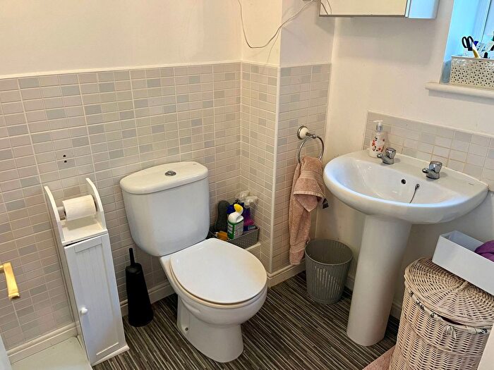 3 Bedroom Terraced House For Sale In Bates Close, Loughborough, Leicestershire, LE11