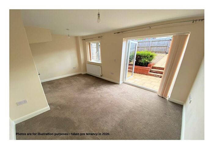 2 Bedroom Semi-Detached House For Sale In Pottery Road, Oldbury, B68