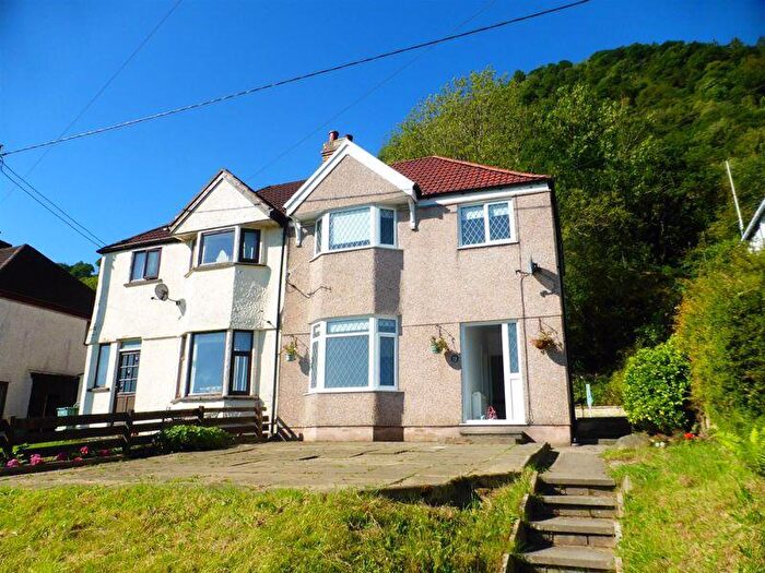 3 Bedroom Semi-Detached House For Sale In Graham Road, Dolgarrog, LL32