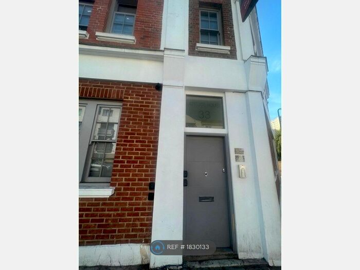 1 Bedroom Flat To Rent In Horn Lane, London, W3