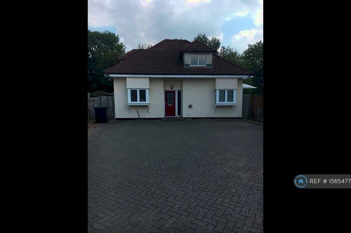 4 Bedroom Detached House To Rent In Holloways Lane, North Mymms, Hatfield, AL9