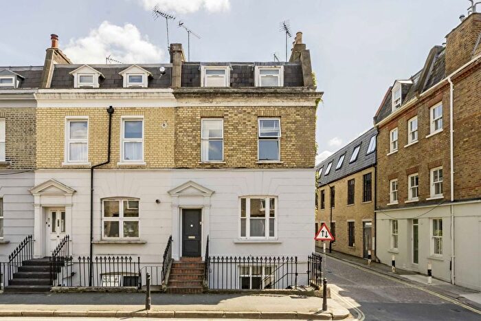 1 Bedroom Flat To Rent In Studland Street, Hammersmith, W6