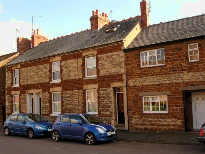 2 Bedroom Cottage To Rent In Little Houghton, NN7