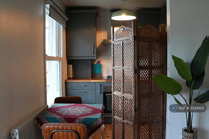 1 Bedroom Flat To Rent In Endwell Road, London, SE4