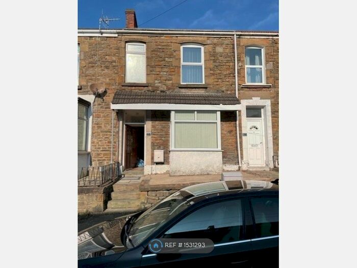 3 Bedroom Terraced House To Rent In Rhondda Street, Swansea, SA1